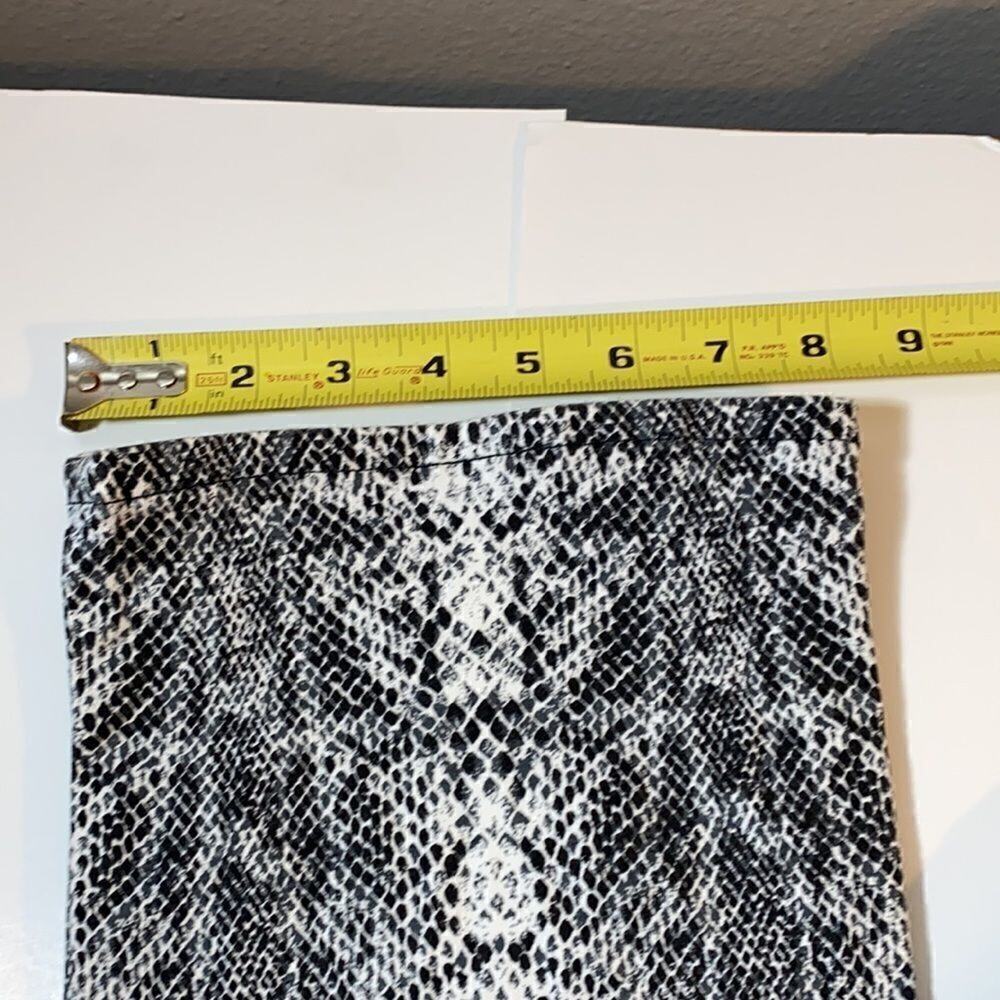 I L U Python Print Pants Python Size 7 - image 5